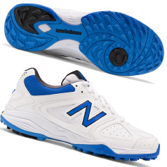 New Balance Junior Cricket Shoes